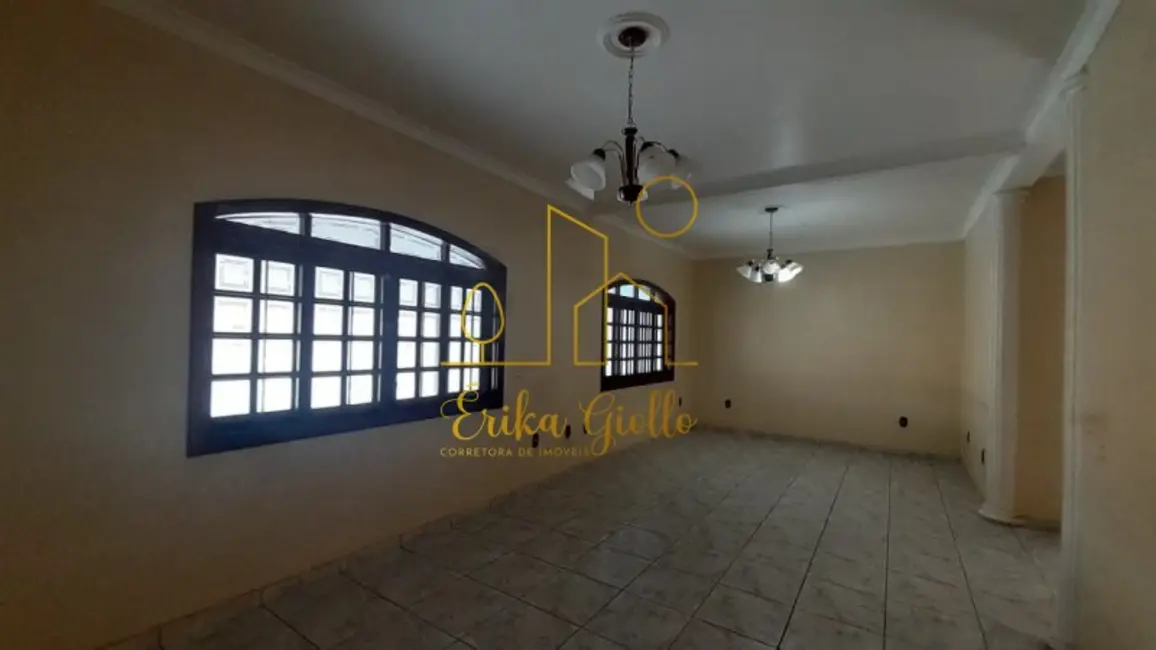 Casa com 2 quartos à venda, 255m2 em Jardim Tannus, Jundiai - SP - imagem 4 Foto 4 de Casa com 2 quartos à venda, 255m2 em Jardim Tannus, Jundiai - SP