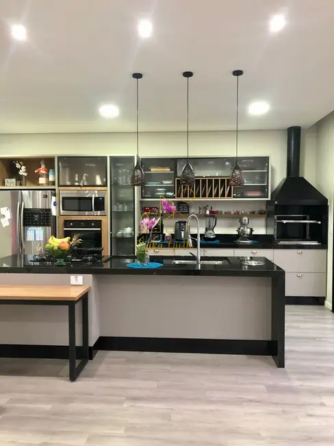 Casa de Condomínio com 3 quartos à venda, 360m2 em Itupeva - SP - imagem 3 Foto 3 de Casa de Condomínio com 3 quartos à venda, 360m2 em Itupeva - SP