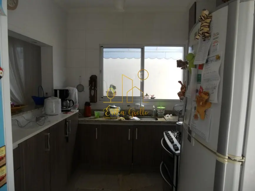 Casa com 5 quartos à venda, 241m2 em Medeiros, Jundiai - SP - imagem 4 Foto 4 de Casa com 5 quartos à venda, 241m2 em Medeiros, Jundiai - SP