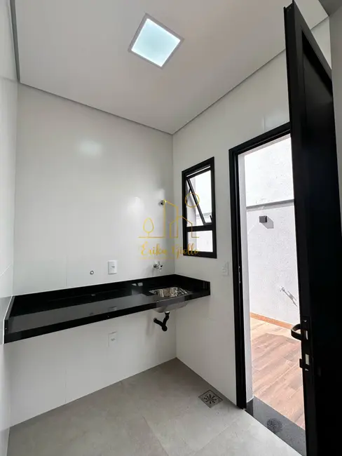 Foto 3 de Casa à venda, 250m2 em Jardim Ermida I, Jundiai - SP