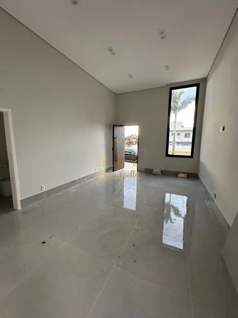 Casa à venda, 360m2 em Medeiros, Jundiai - SP - imagem 5 Foto 5 de Casa à venda, 360m2 em Medeiros, Jundiai - SP