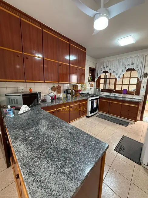 Casa com 3 quartos à venda, 281m2 em Jundiai - SP - imagem 2 Foto 2 de Casa com 3 quartos à venda, 281m2 em Jundiai - SP