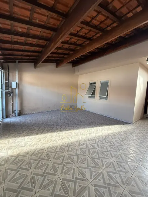 Casa com 2 quartos à venda, 125m2 em Medeiros, Jundiai - SP - imagem 4 Foto 4 de Casa com 2 quartos à venda, 125m2 em Medeiros, Jundiai - SP