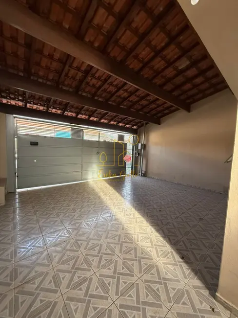 Casa com 2 quartos à venda, 125m2 em Medeiros, Jundiai - SP - imagem 3 Foto 3 de Casa com 2 quartos à venda, 125m2 em Medeiros, Jundiai - SP