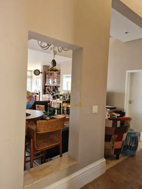 Casa à venda, 322m2 em Medeiros, Jundiai - SP - imagem 4 Foto 4 de Casa à venda, 322m2 em Medeiros, Jundiai - SP