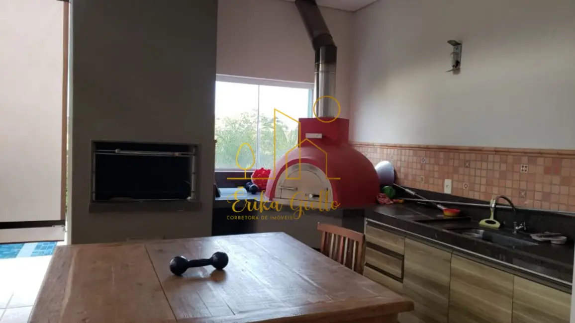 Foto 11 de Casa à venda, 322m2 em Medeiros, Jundiai - SP