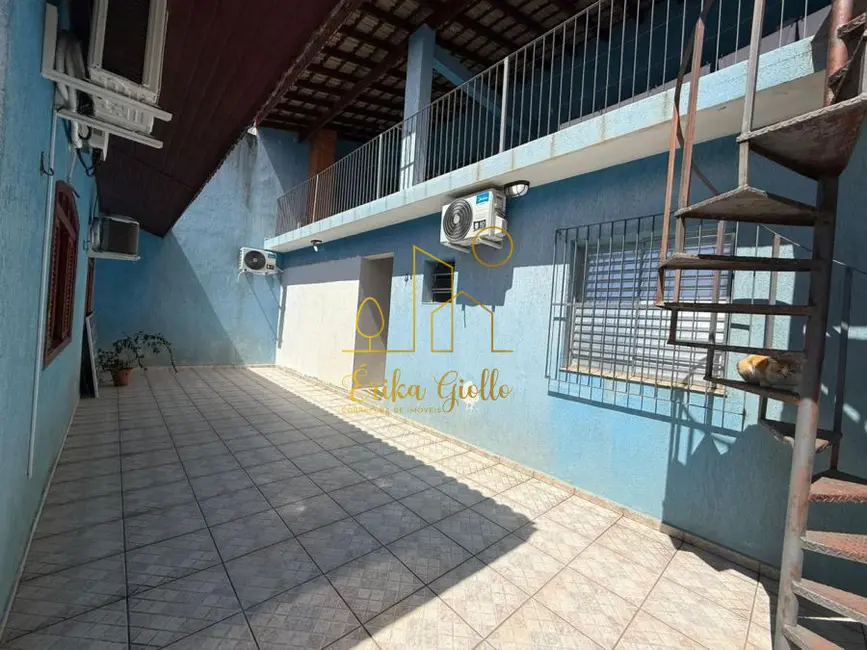 Casa com 3 quartos à venda, 255m2 em Jardim Tannus, Jundiai - SP - imagem 2 Foto 2 de Casa com 3 quartos à venda, 255m2 em Jardim Tannus, Jundiai - SP