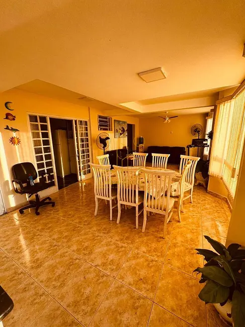 Foto 8 de Casa com 3 quartos para alugar, 450m2 em Jundiai - SP