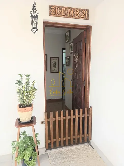 Casa com 3 quartos à venda, 250m2 em Jardim Pacaembu, Jundiai - SP - imagem 5 Foto 5 de Casa com 3 quartos à venda, 250m2 em Jardim Pacaembu, Jundiai - SP