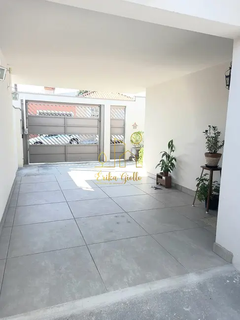 Casa com 3 quartos à venda, 250m2 em Jardim Pacaembu, Jundiai - SP - imagem 2 Foto 2 de Casa com 3 quartos à venda, 250m2 em Jardim Pacaembu, Jundiai - SP