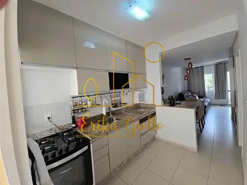 Foto 2 de Casa de Condomínio com 2 quartos à venda, 74m2 em Vila Maringá, Jundiai - SP