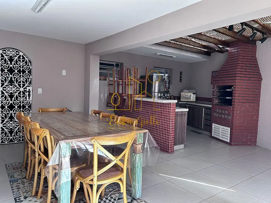 Foto 8 de Casa com 3 quartos à venda, 215m2 em Jundiai - SP