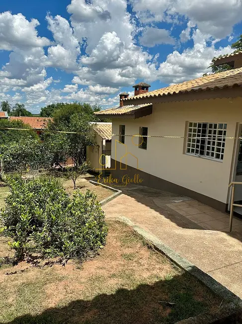 Chácara com 3 quartos à venda, 1550m2 em Itupeva - SP - imagem 3 Foto 3 de Chácara com 3 quartos à venda, 1550m2 em Itupeva - SP