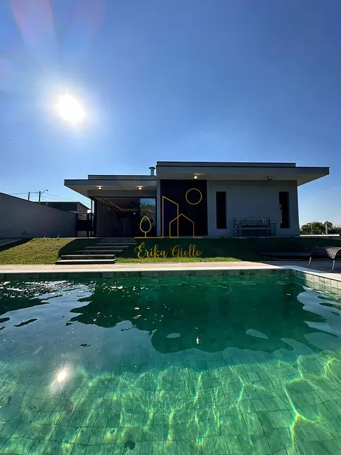 Foto 1 de Casa à venda, 800m2 em Medeiros, Jundiai - SP