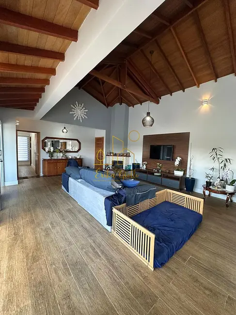 Foto 10 de Casa à venda, 1000m2 em Medeiros, Jundiai - SP