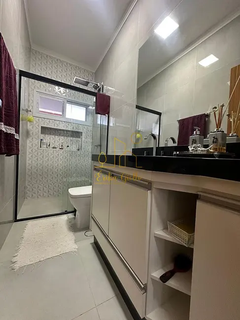 Foto 18 de Casa à venda, 1000m2 em Medeiros, Jundiai - SP