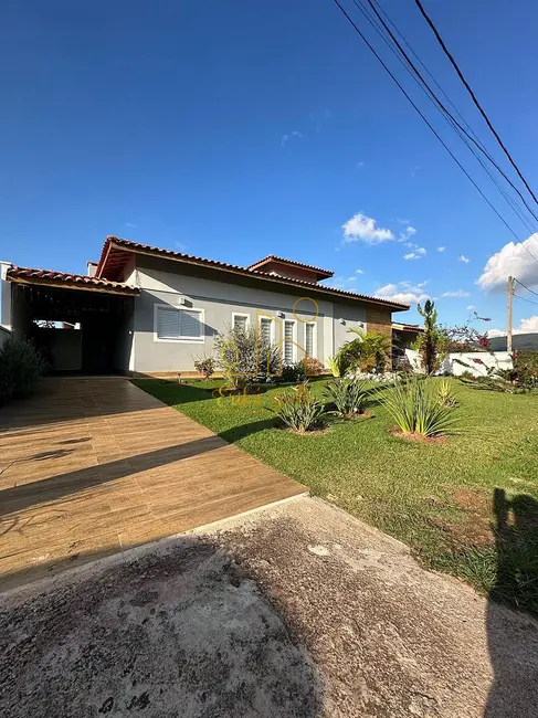 Foto 1 de Casa à venda, 1000m2 em Medeiros, Jundiai - SP