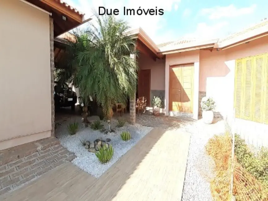 Foto 2 de Sítio / Rancho com 6 quartos à venda, 1000m2 em Indaiatuba - SP