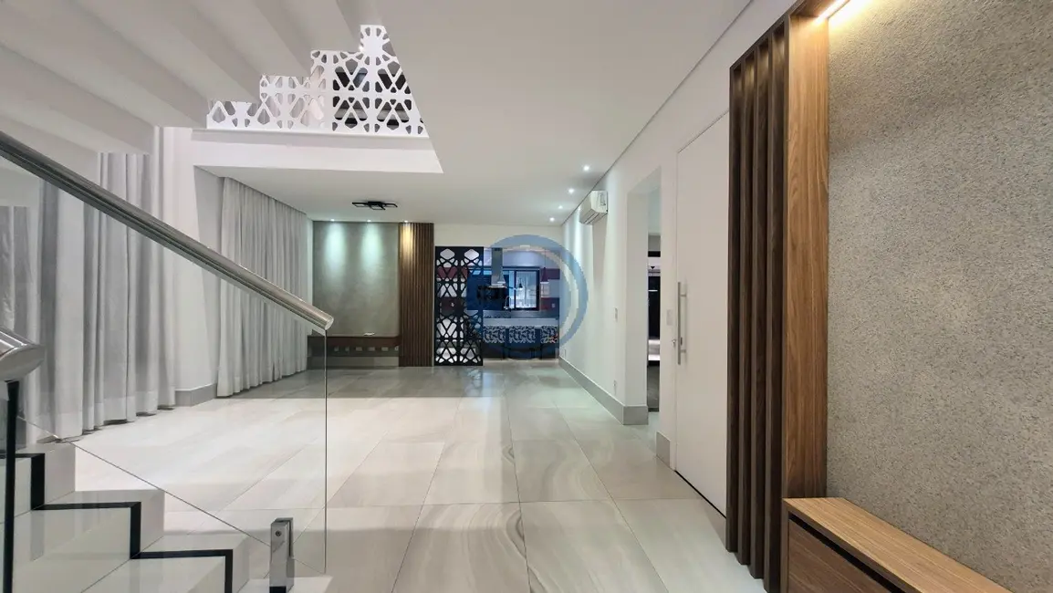 Foto 3 de Casa de Condomínio com 4 quartos à venda, 360m2 em Jardim Residencial Dona Lucilla, Indaiatuba - SP