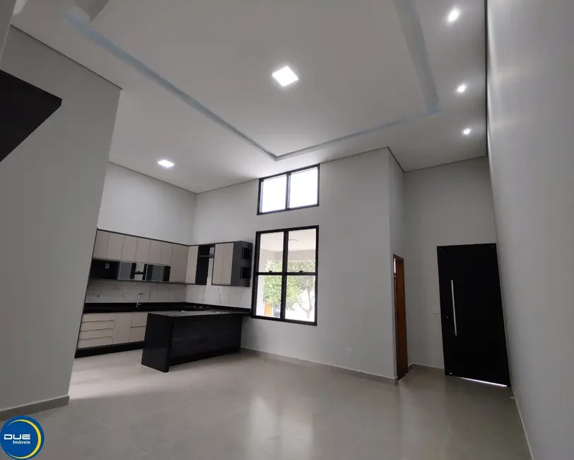 Casa de Condomínio com 3 quartos para alugar, 140m2 em Jardim Bréscia, Indaiatuba - SP - imagem 1 Foto 1 de Casa de Condomínio com 3 quartos para alugar, 140m2 em Jardim Bréscia, Indaiatuba - SP