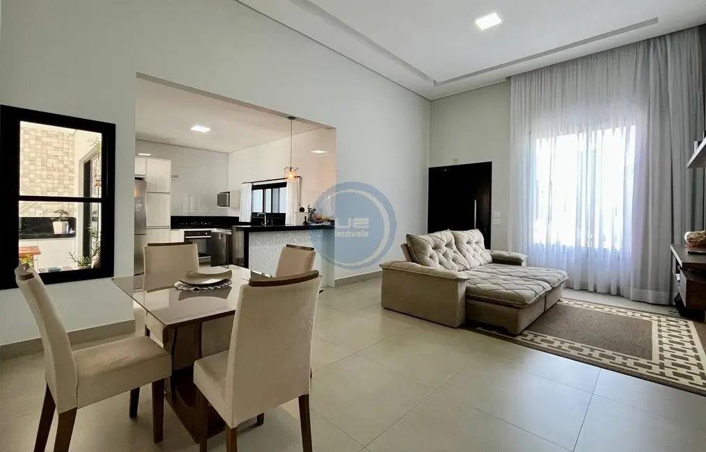 Foto 2 de Casa de Condomínio com 3 quartos à venda, 139m2 em Jardim Mantova, Indaiatuba - SP