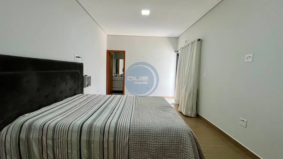 Foto 1 de Casa de Condomínio com 3 quartos à venda, 139m2 em Jardim Mantova, Indaiatuba - SP