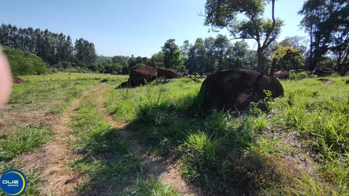 Foto 1 de Sítio / Rancho à venda, 150m2 em Indaiatuba - SP