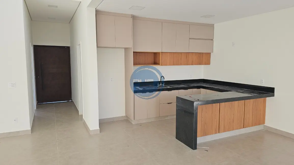 Casa de Condomínio com 3 quartos à venda, 178m2 em Indaiatuba - SP - imagem 1 Foto 1 de Casa de Condomínio com 3 quartos à venda, 178m2 em Indaiatuba - SP