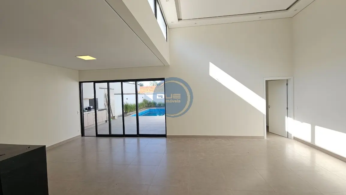 Casa de Condomínio com 3 quartos à venda, 178m2 em Indaiatuba - SP - imagem 6 Foto 6 de Casa de Condomínio com 3 quartos à venda, 178m2 em Indaiatuba - SP