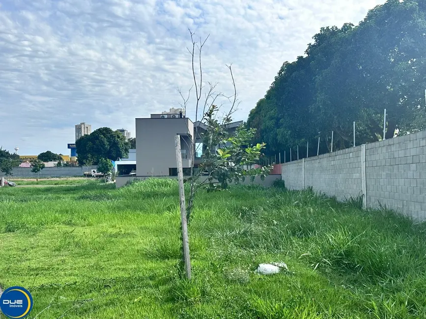 Foto 2 de Terreno / Lote à venda, 350m2 em Indaiatuba - SP