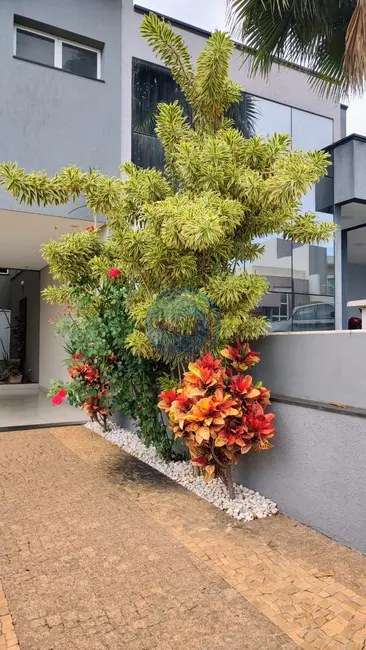 Foto 2 de Casa de Condomínio com 4 quartos à venda, 311m2 em Jardim Residencial Dona Lucilla, Indaiatuba - SP