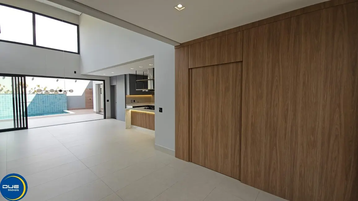 Foto 8 de Casa de Condomínio com 3 quartos à venda, 285m2 em Jardim Villa Romana, Indaiatuba - SP