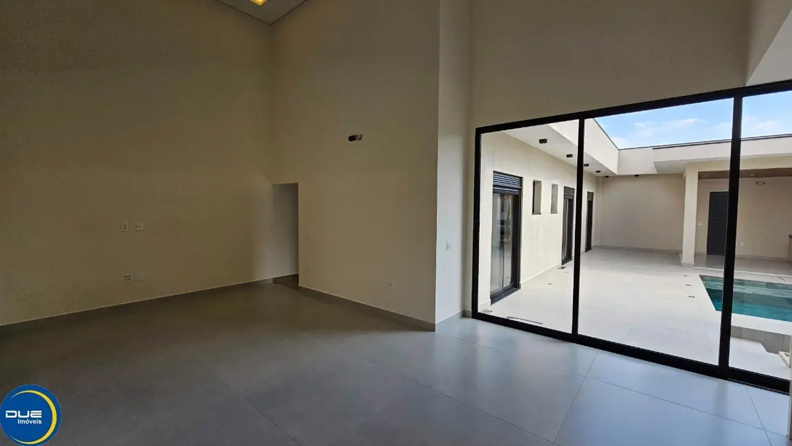 Casa de Condomínio com 3 quartos à venda, 195m2 em Indaiatuba - SP - imagem 3 Foto 3 de Casa de Condomínio com 3 quartos à venda, 195m2 em Indaiatuba - SP