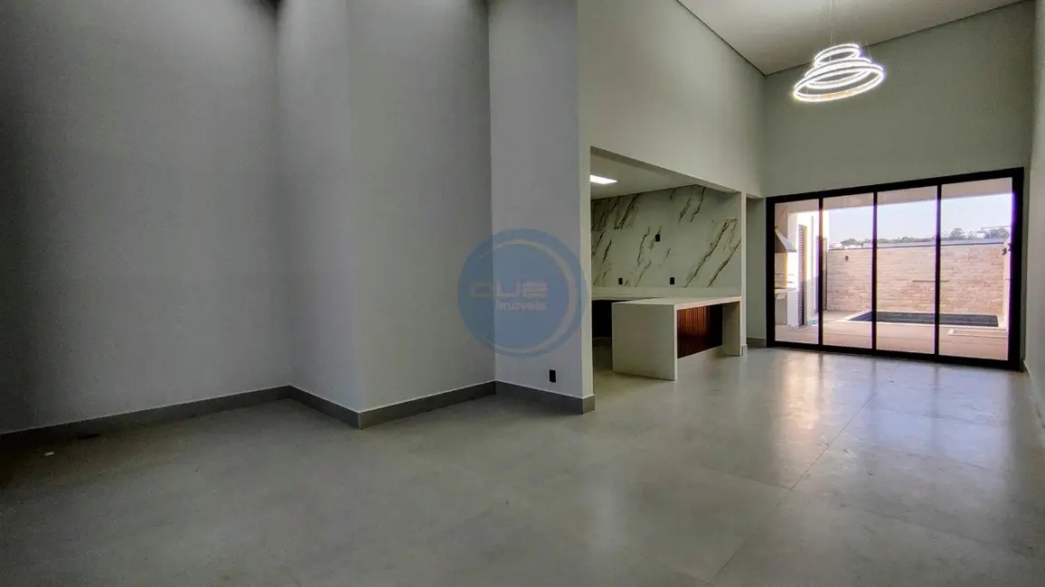 Casa de Condomínio com 3 quartos à venda, 191m2 em Indaiatuba - SP - imagem 3 Foto 3 de Casa de Condomínio com 3 quartos à venda, 191m2 em Indaiatuba - SP