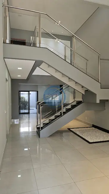 Foto 3 de Casa de Condomínio com 3 quartos para alugar, 206m2 em Jardim Bréscia, Indaiatuba - SP