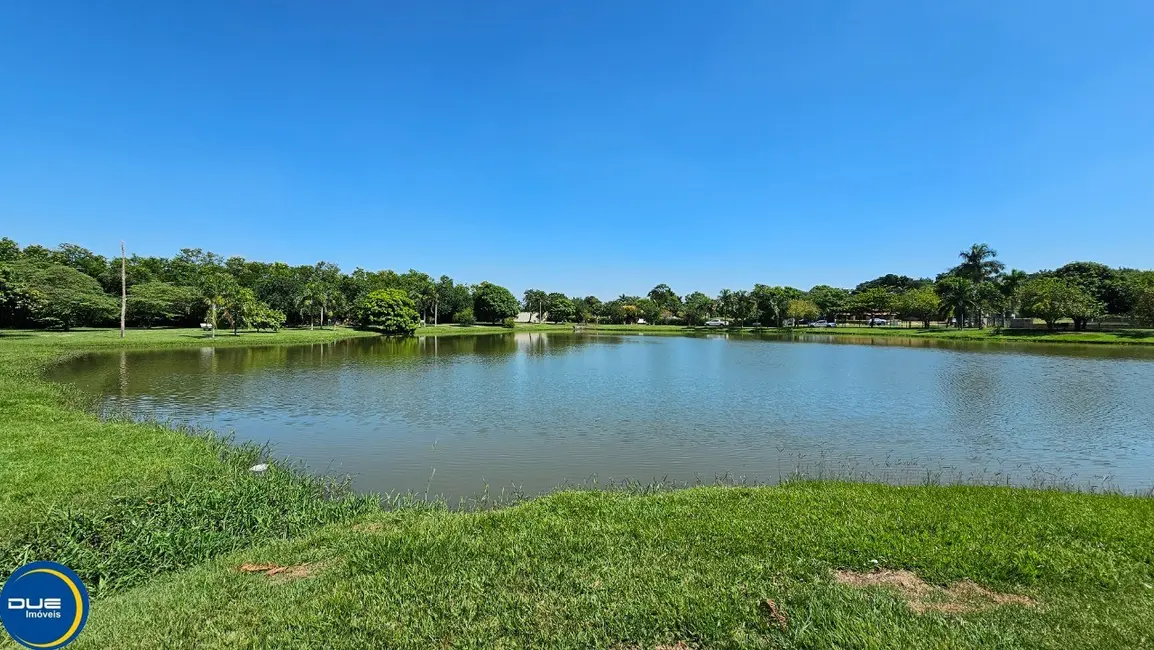 Foto 2 de Chácara com 4 quartos à venda, 550m2 em Vale das Laranjeiras, Indaiatuba - SP