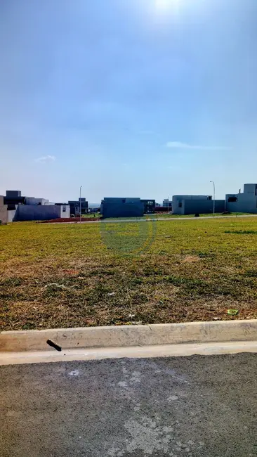 Foto 2 de Terreno / Lote à venda, 300m2 em Indaiatuba - SP