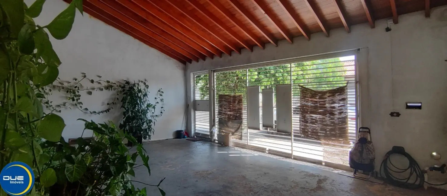 Foto 4 de Casa com 2 quartos à venda, 169m2 em Jardim dos Colibris, Indaiatuba - SP