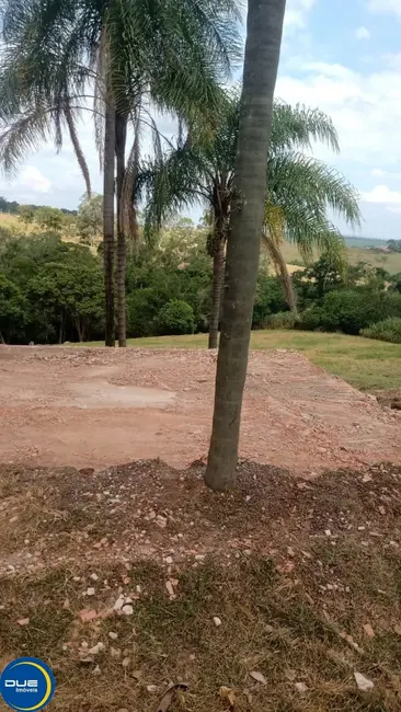 Foto 1 de Terreno / Lote à venda, 2100m2 em Elias Fausto - SP