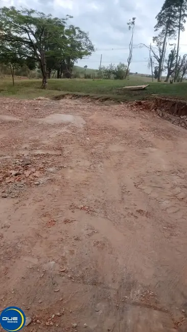 Foto 3 de Terreno / Lote à venda, 2100m2 em Elias Fausto - SP