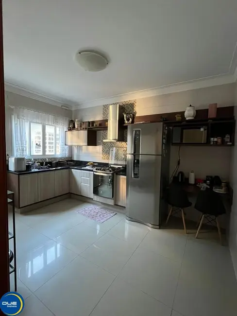 Foto 8 de Casa com 3 quartos à venda, 256m2 em Jardim Europa II, Indaiatuba - SP