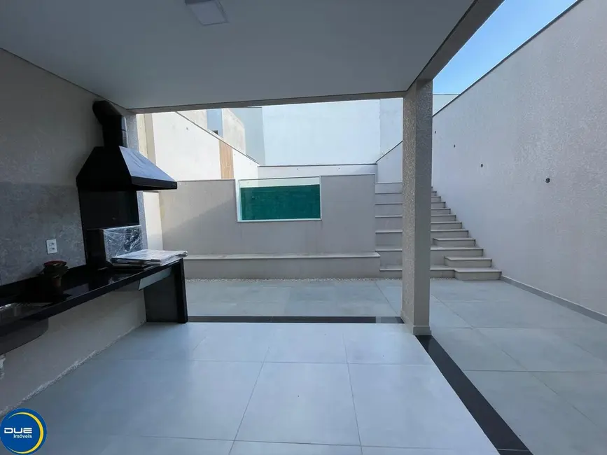 Casa de Condomínio com 3 quartos à venda, 190m2 em Indaiatuba - SP - imagem 4 Foto 4 de Casa de Condomínio com 3 quartos à venda, 190m2 em Indaiatuba - SP