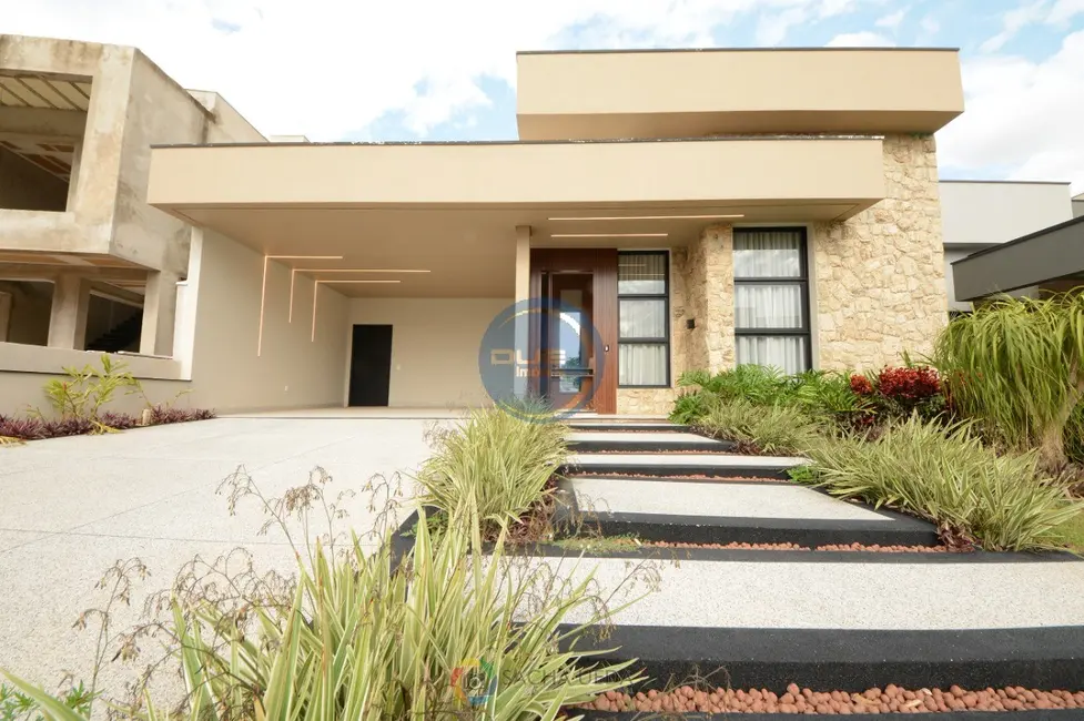 Foto 1 de Casa de Condomínio com 3 quartos à venda, 221m2 em Jardim Residencial Dona Lucilla, Indaiatuba - SP