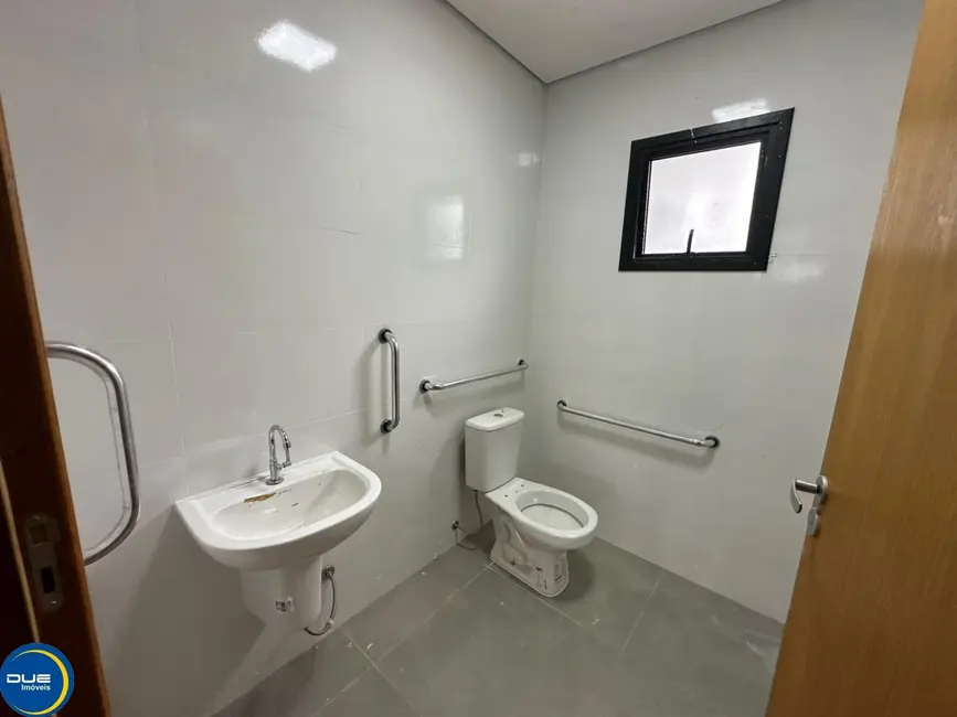 Armazém / Galpão para alugar, 250m2 em Vila Costa e Silva, Indaiatuba - SP - imagem 6 Foto 6 de Armazém / Galpão para alugar, 250m2 em Vila Costa e Silva, Indaiatuba - SP