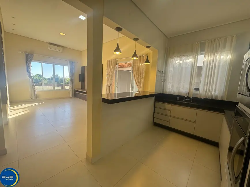 Foto 4 de Casa de Condomínio com 4 quartos à venda, 178m2 em Jardim Residencial Dona Lucilla, Indaiatuba - SP