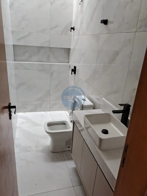 Foto 2 de Casa com 3 quartos à venda, 120m2 em Jardim Residencial Nova Veneza, Indaiatuba - SP