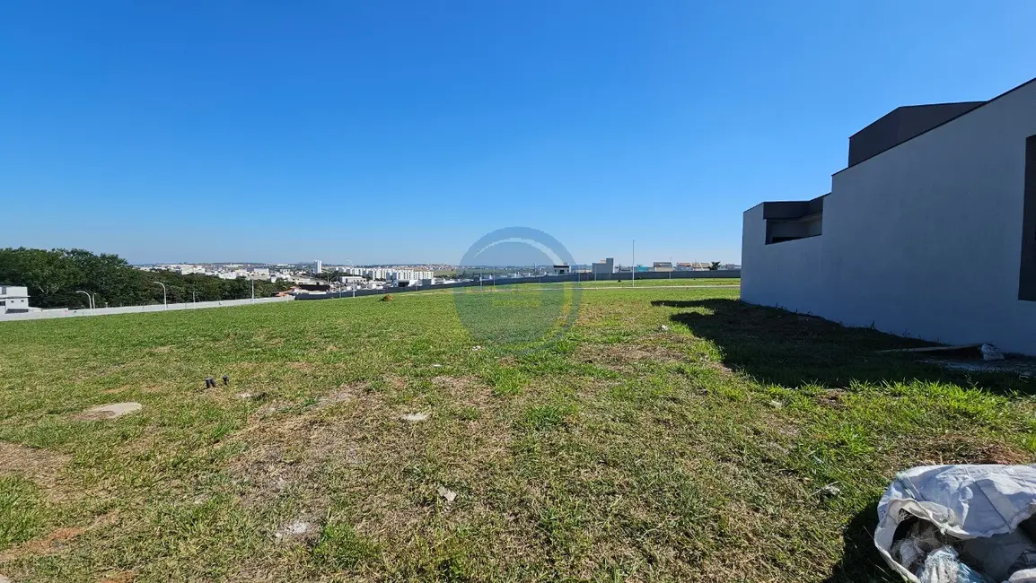 Foto 1 de Terreno / Lote à venda, 300m2 em Indaiatuba - SP