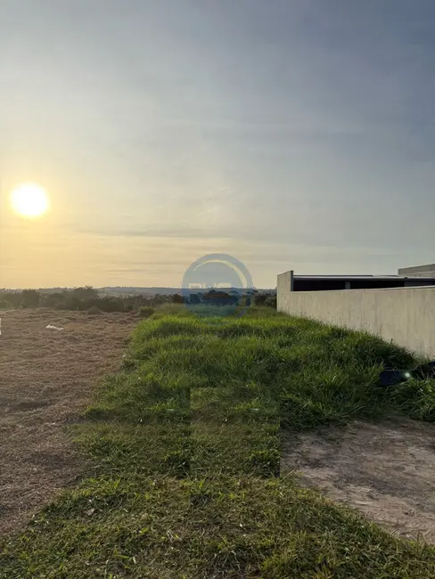 Foto 1 de Terreno / Lote à venda, 300m2 em Jardim Residencial Veneza, Indaiatuba - SP