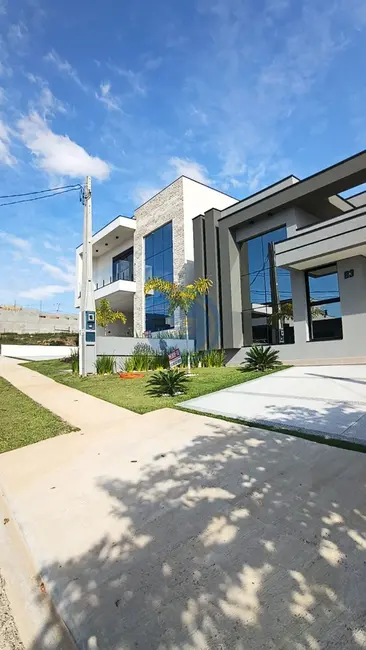 Casa de Condomínio com 3 quartos à venda, 197m2 em Indaiatuba - SP - imagem 1 Foto 1 de Casa de Condomínio com 3 quartos à venda, 197m2 em Indaiatuba - SP
