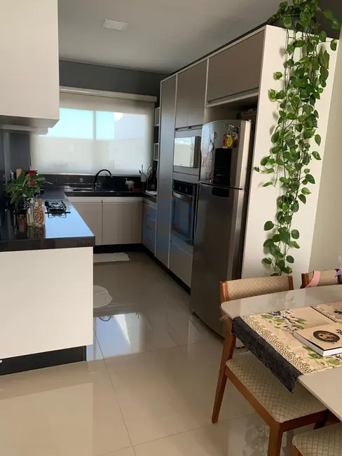 Foto 4 de Casa de Condomínio com 2 quartos à venda, 142m2 em Jardins do Império, Indaiatuba - SP